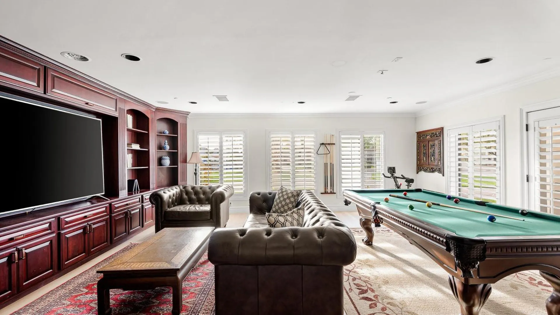 Mystique Paradise Modern Mixed With Eclectic Treasure Scottsdale Feriehus