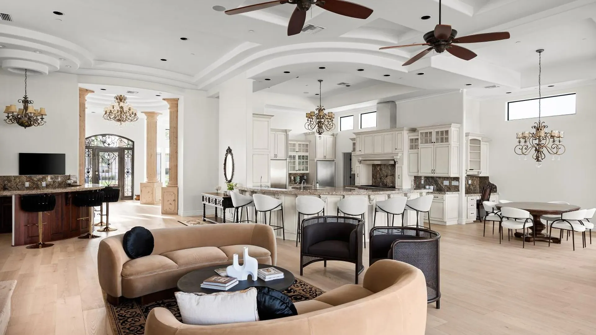 Mystique Paradise Modern Mixed With Eclectic Treasure Scottsdale